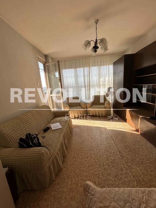 Дава се под наем Двустаен апартамент в Пловдив, Кършияка - 65 кв.м за 281 € - Снимка #2