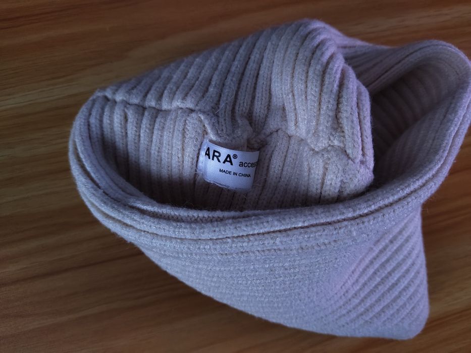 Детские шапки и снуды