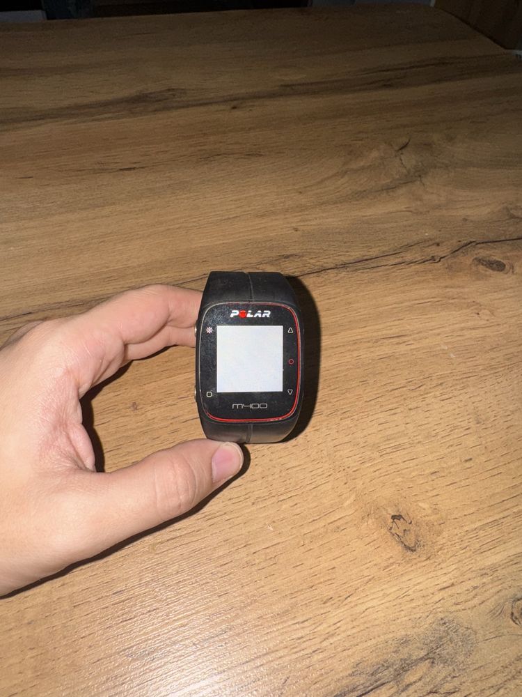 Polar M400 HR Black часы для бега