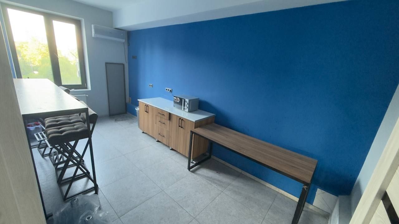 Ул.Айбека помещение 230кв.3эт.в БЦ