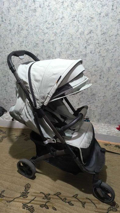 Продам коляску в отличном состоянии