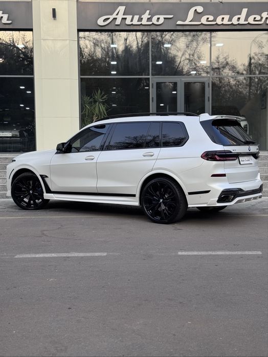 Bmw X7 M60i xDrive