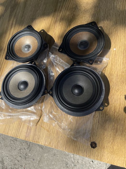 Difuzoare portiere BMW