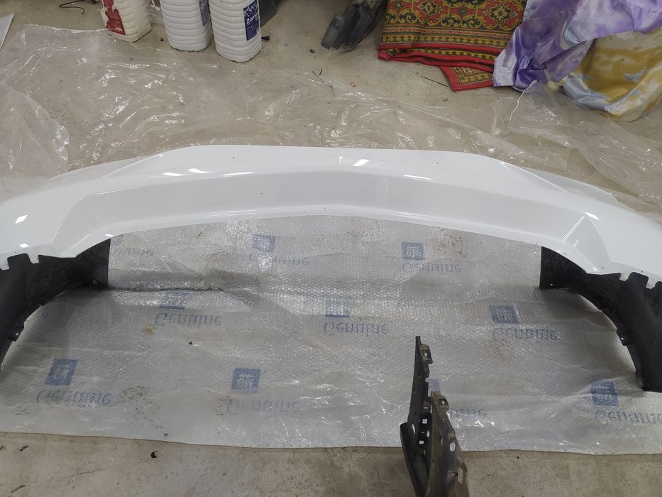 Cobalt orqa banfer sotaman rangi oq