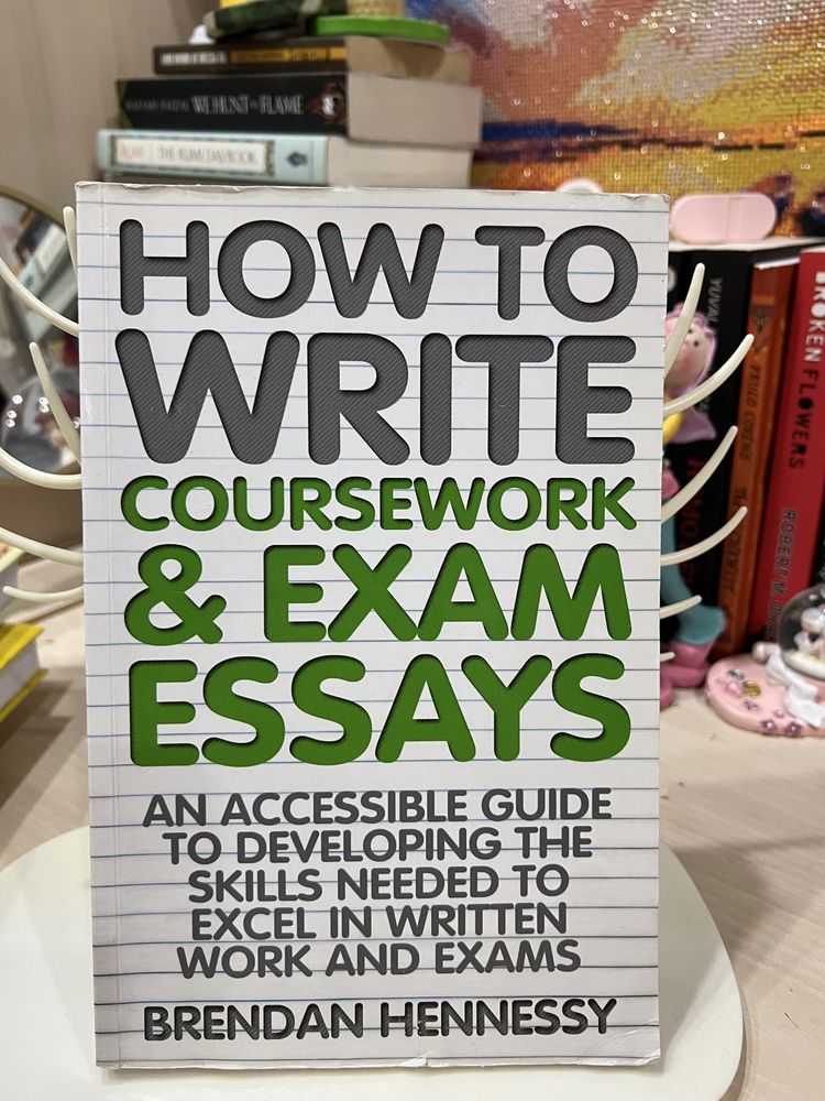Книга How to write courseworkand exam essays