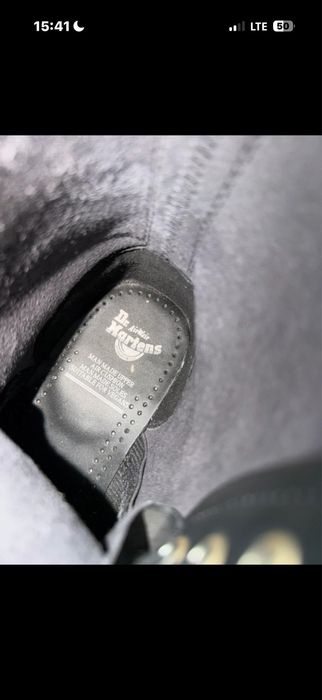 Dr Martens de vanzare