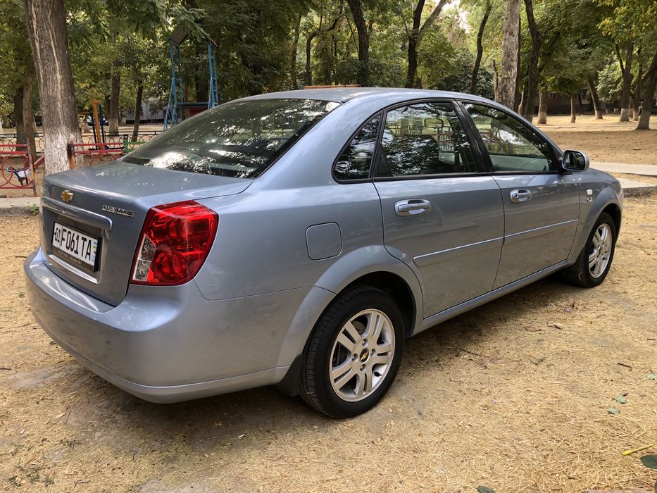 Лассети механика 2 поз. 2012 газ метан.