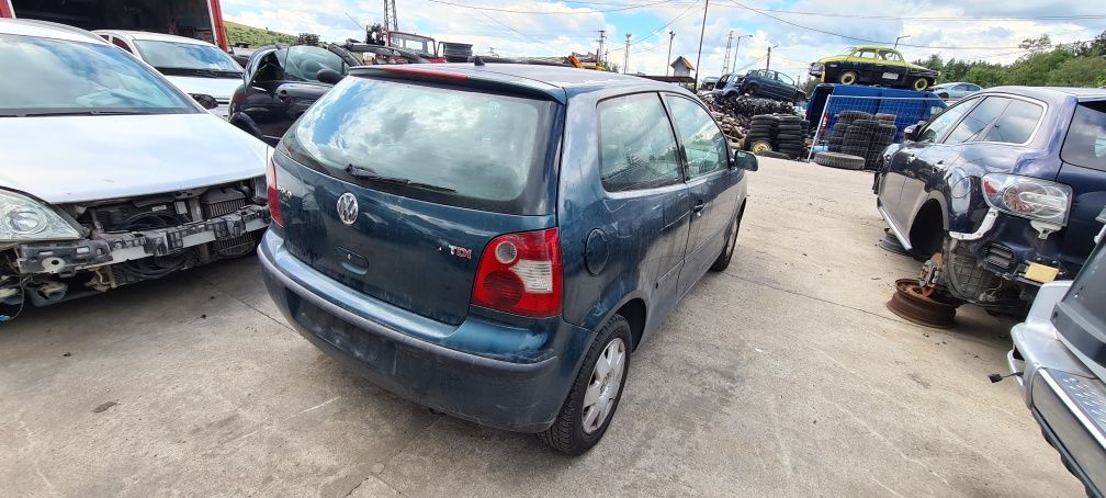 Volkswagen Polo 1.4 TDI на части