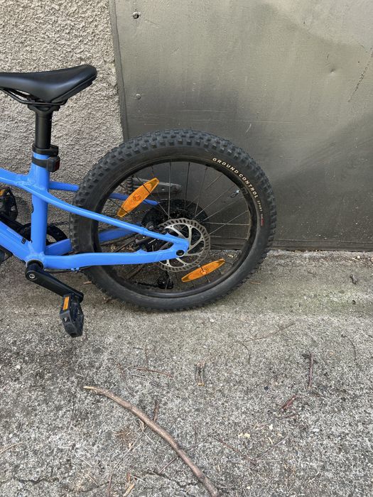 Vand bicicleta Specialized Riprock kids 20 inch pentru copii