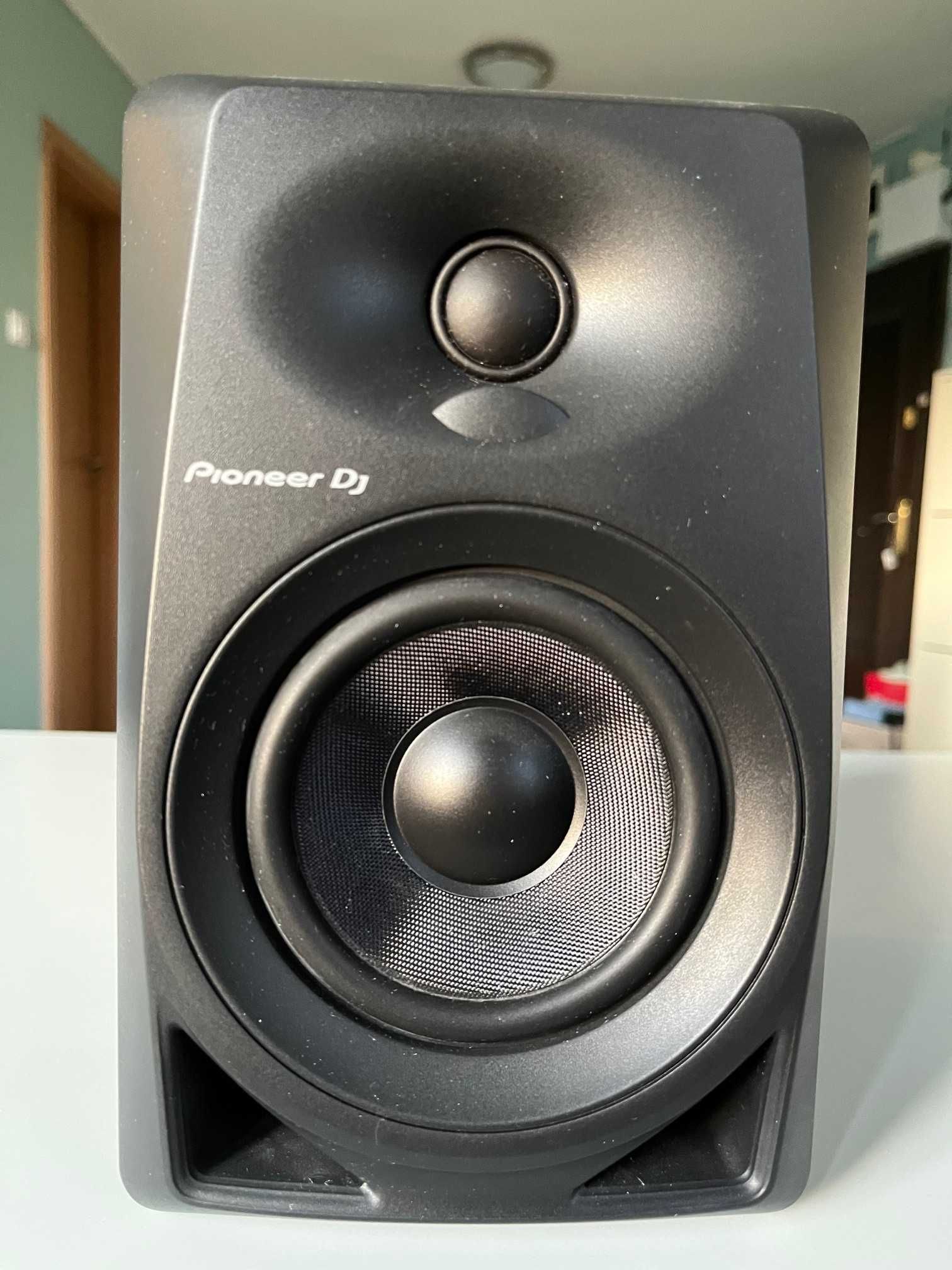 PIONEER DJ DM-40 - Активен студиен монитор 2 бр