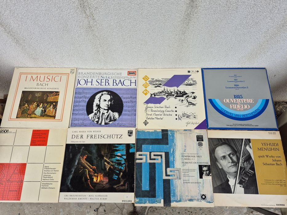 Vând 150LP Discuri Vinil colectie muzica clasica compozitori celebrii