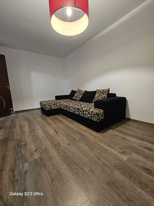 Vand apartament 3 camere parter Burdujeni