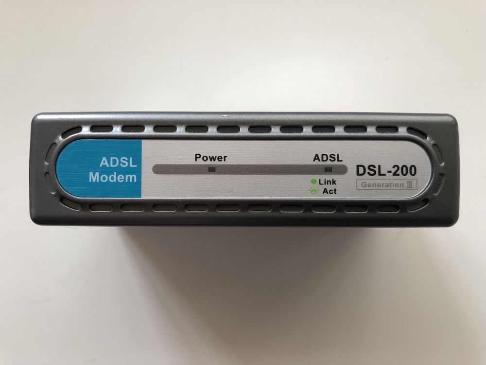Продам модем ADSL D-Link DSL-200 в отличном состоянии за 1 500 тенге.
