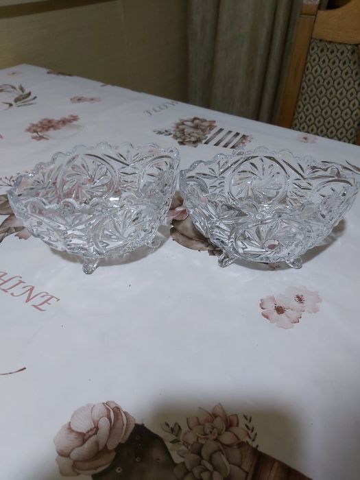 Продам разные хрустальные вазы