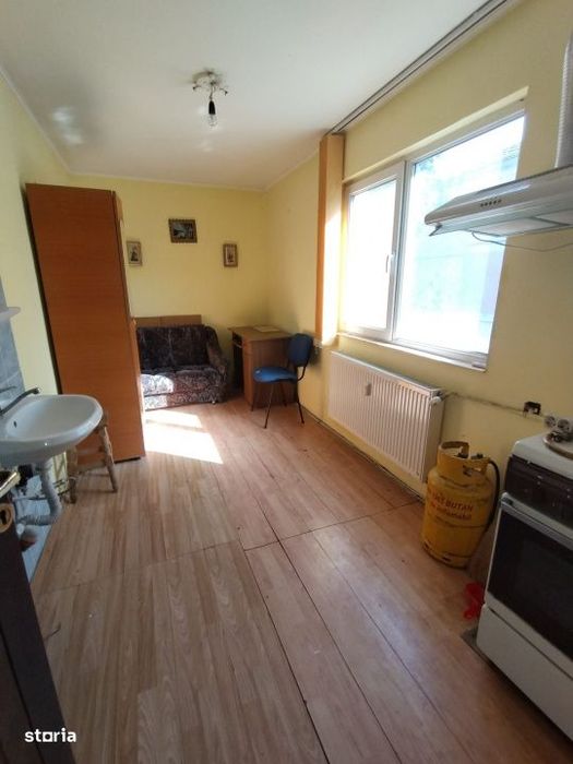 Camera Camin, Zona Bucsinescu
