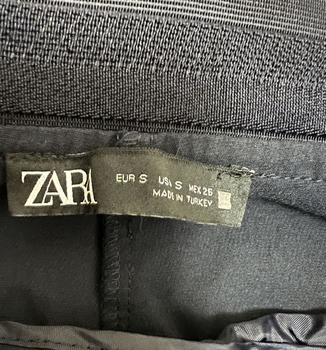 Pantaloni Zara masura S
