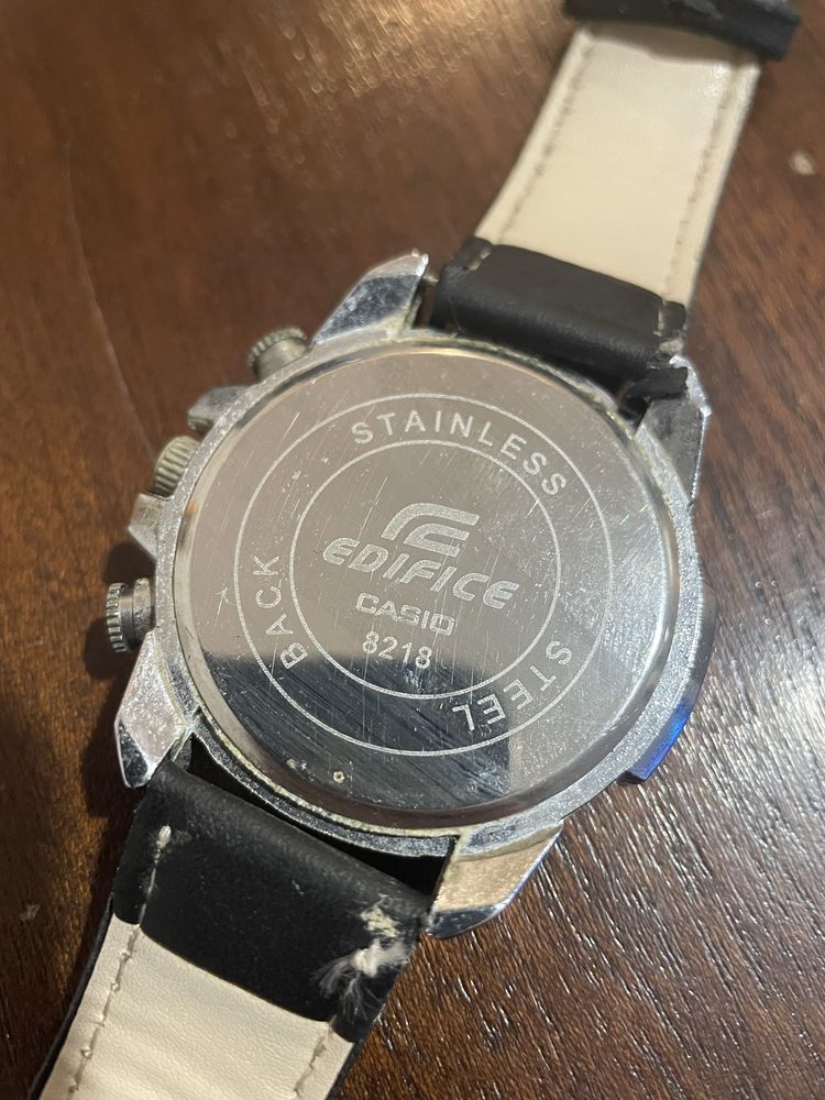 Ръчен часовник Casio Edifice WR100M 8258-1
