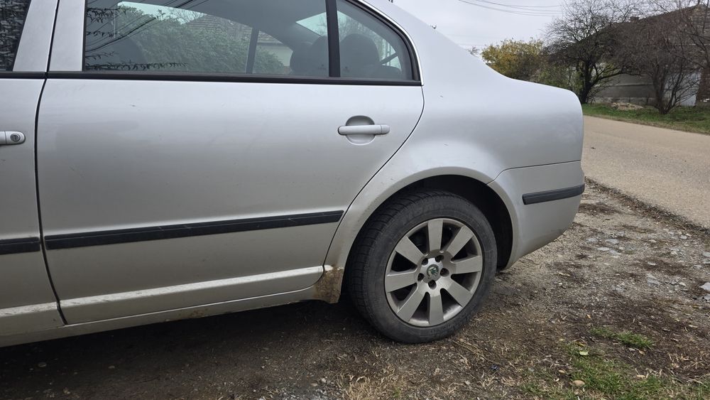 Skoda Superb 1,9tdi 131cp