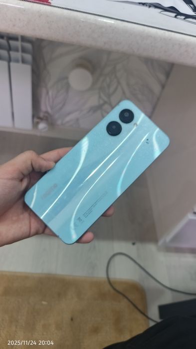 Realmi c33 немного ушатаный