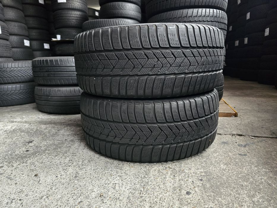 Pirelli 235/35 R20 92W MS iarnă