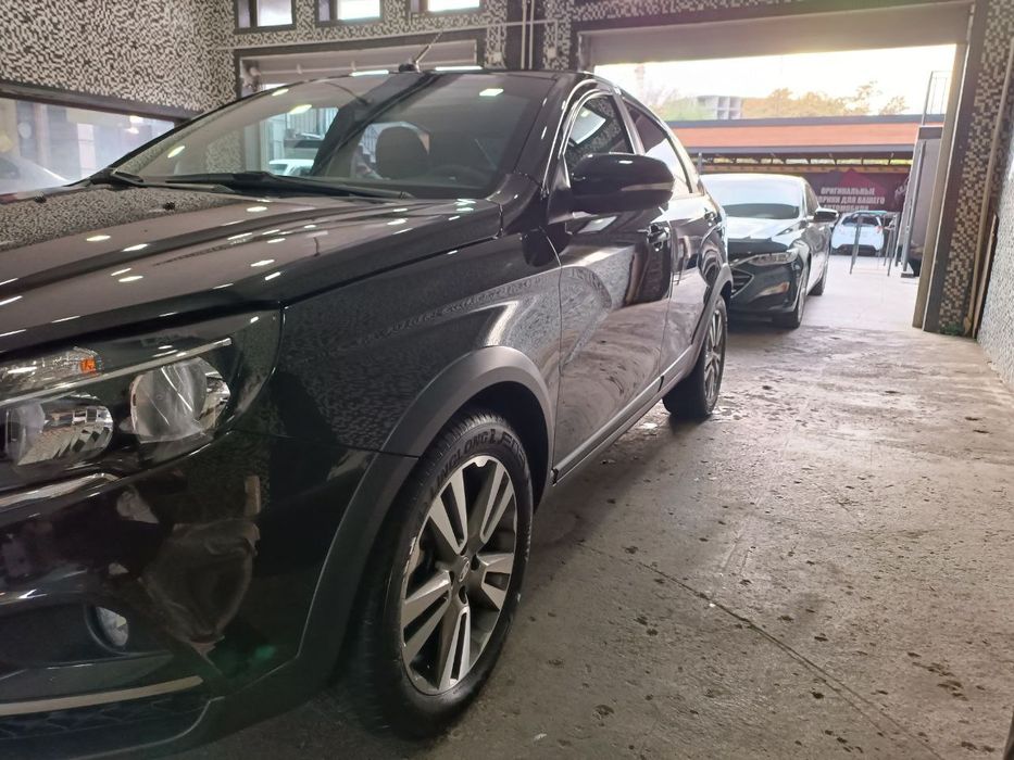 Lada vesta cross