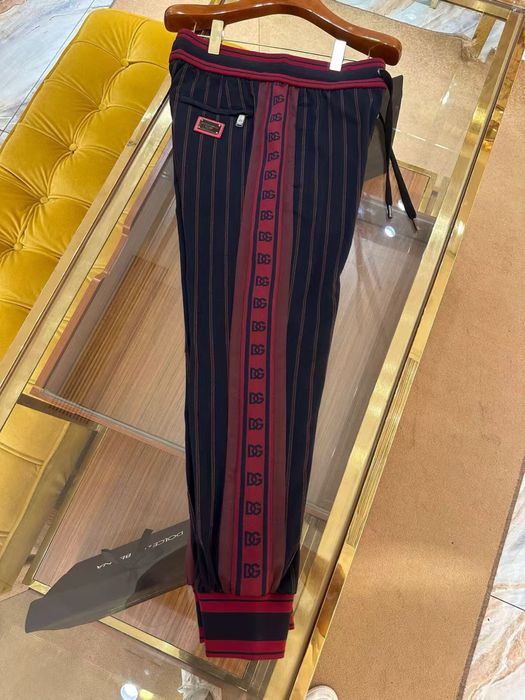 Reducere Trening DG calitate premium! Marimea L, ultima