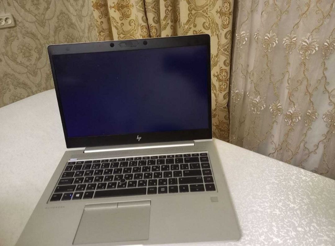 Hp ELITEBOOK 16 / 512