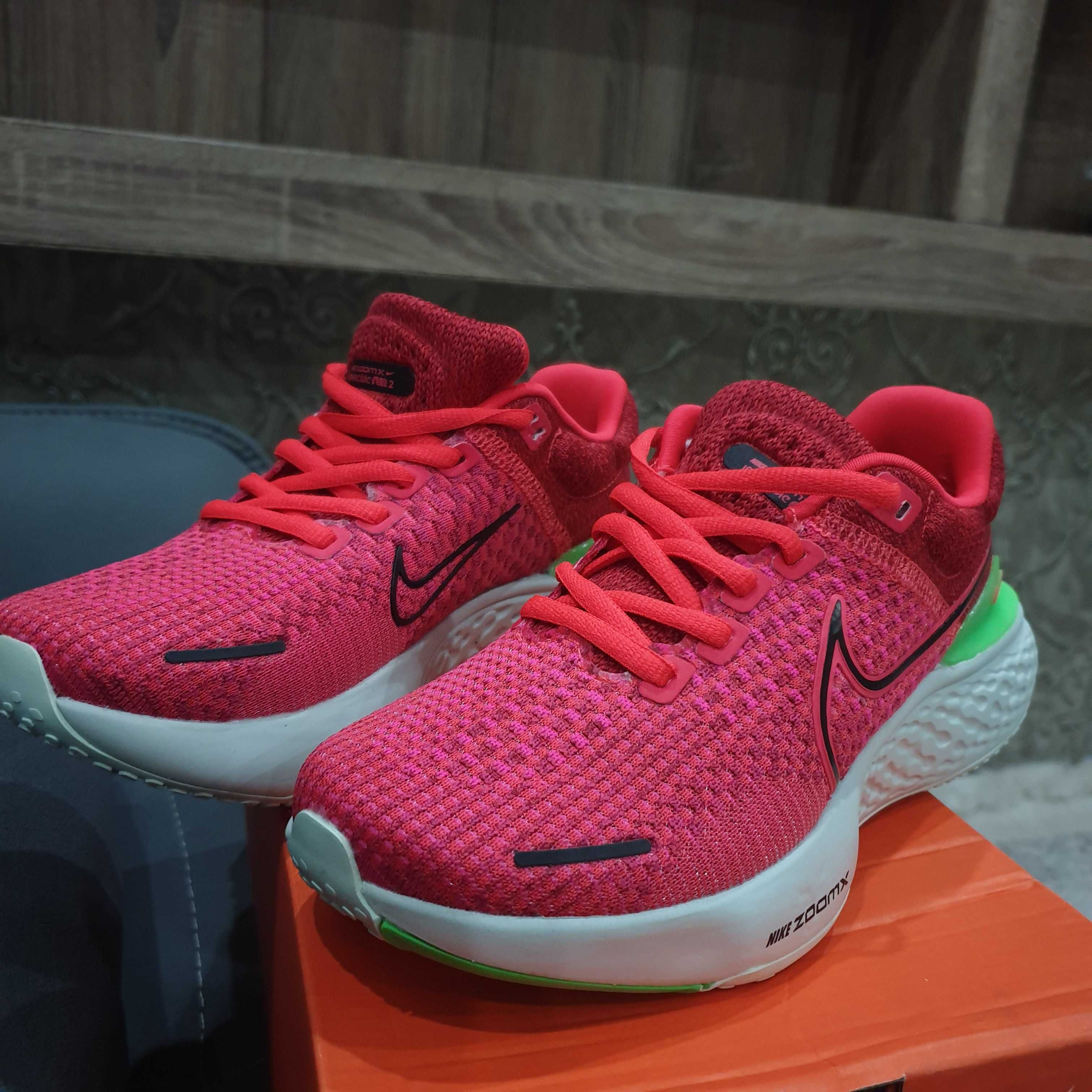 Продаю красовку оргинал NIKE