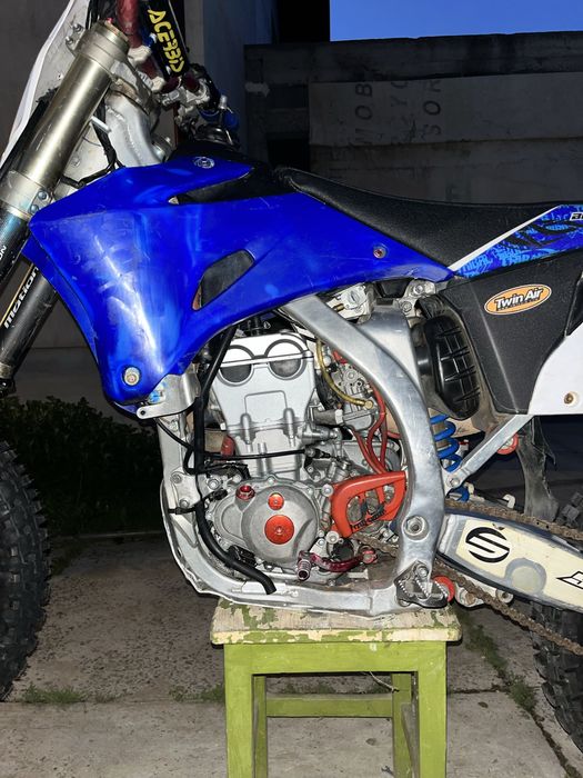 Vând ful cross Yamaha 2200€