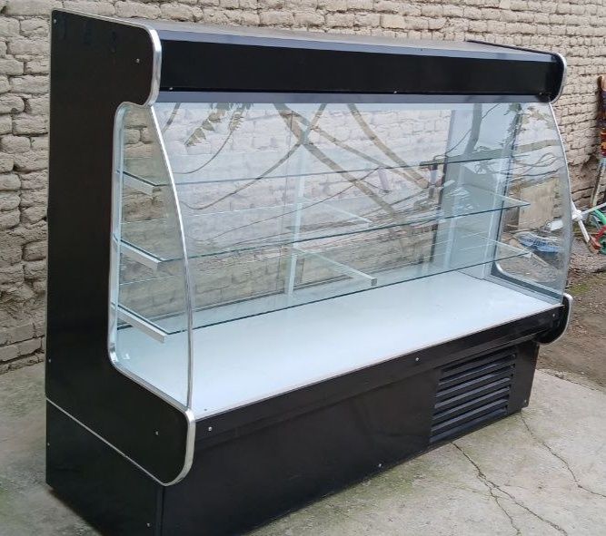 Ветрин холодилник ширинлик ва тортлар учун