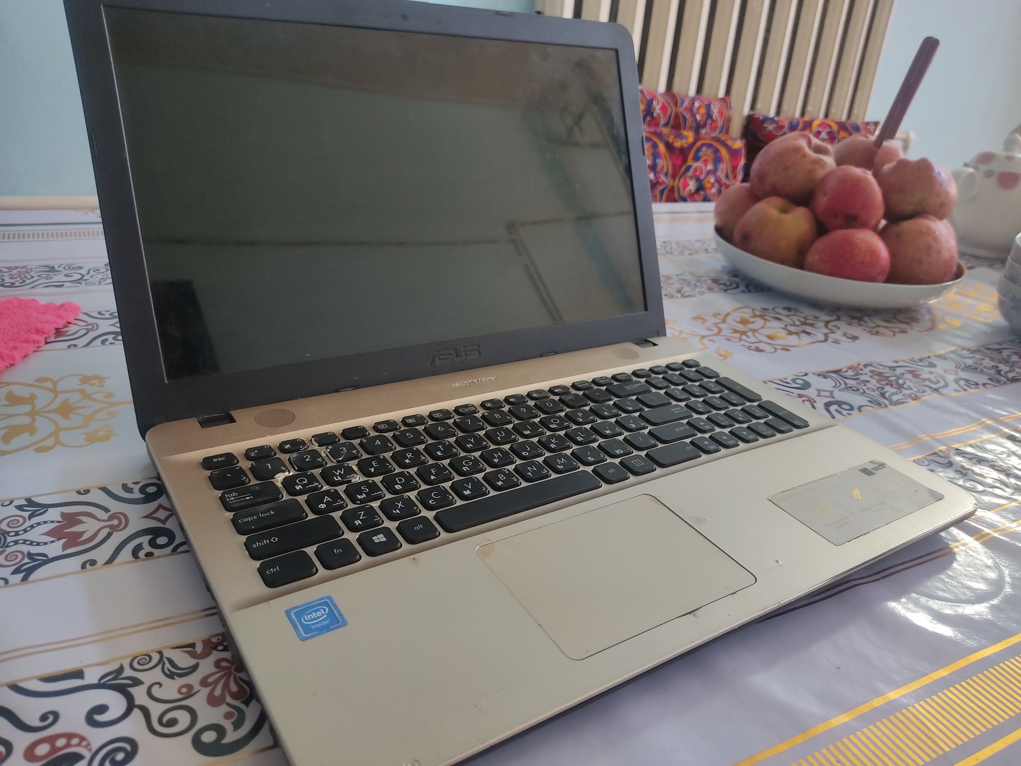 Asus vivobook max