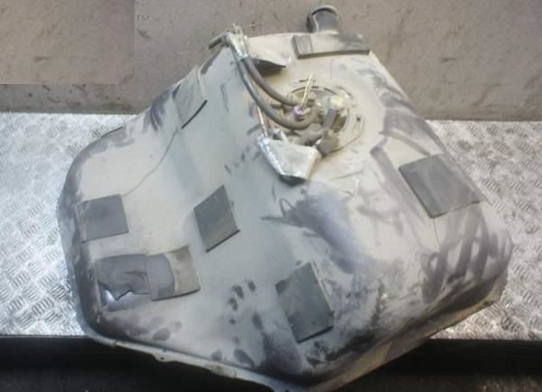 Бензо бак Ауди 100 с3 -с4