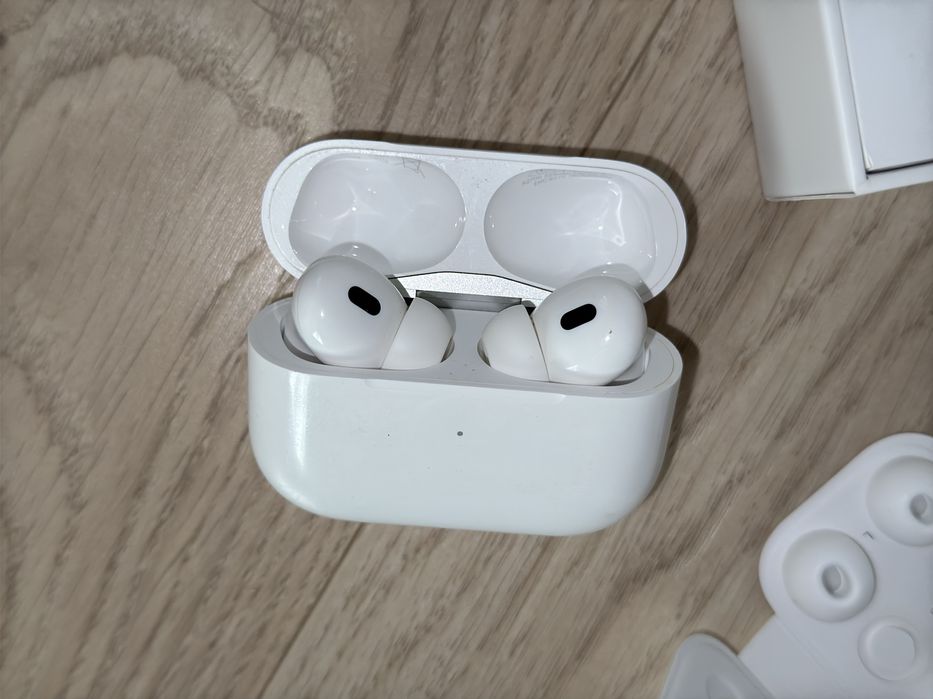 AirPods Pro 2 Lightning оригинал
