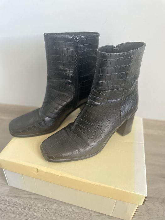 Дамски Боти