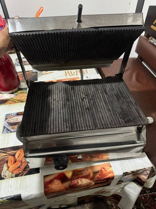 Тостр ва изгра сотилади