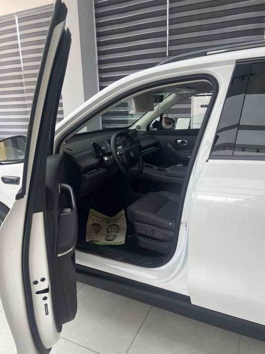 leapmotor c16 er 2025 hybrid