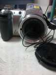 фотоапарат SONY с нови батерии ,
 има калъф.