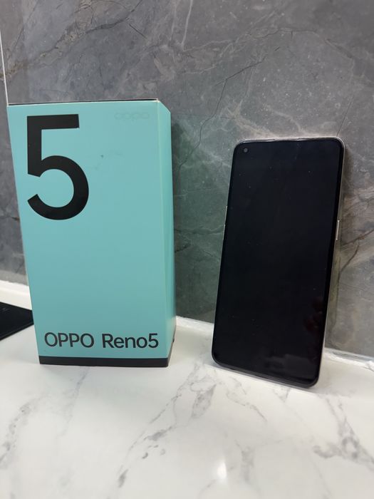 Продам смартфон Oppo reno 5