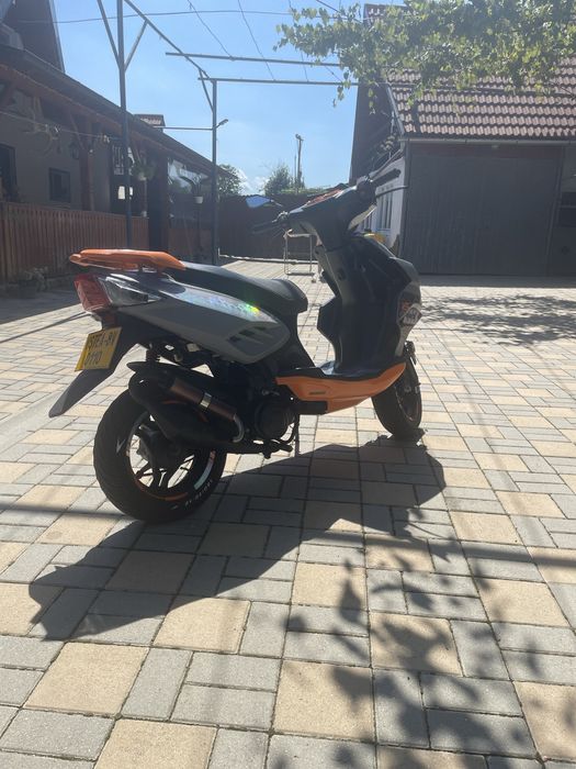 Scuter 2018, 49cc