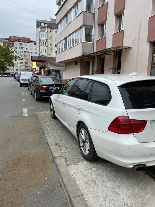Bmw seria 3 din 2010