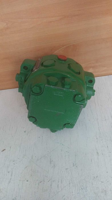 Pompa hidraulica John Deere 65 cm