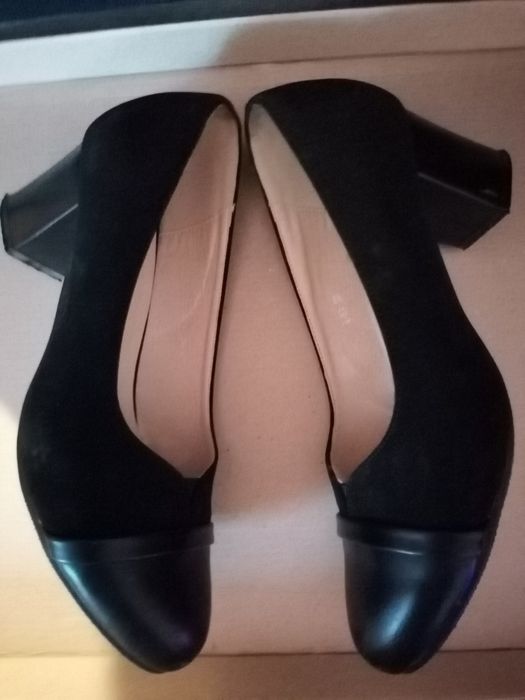 Официални дамски обувки черни велур с изкуствена кожа - номер 38