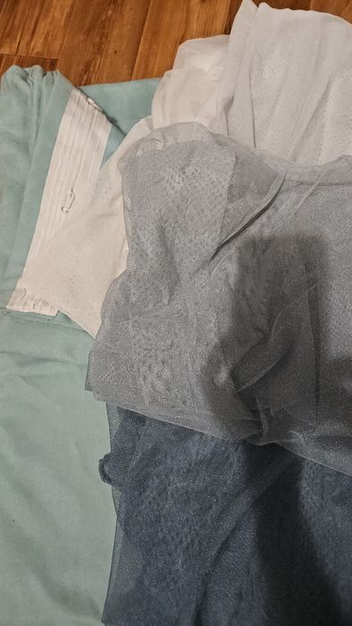 Штора плотная и тюль модная (в круглую дырочку). Амбре