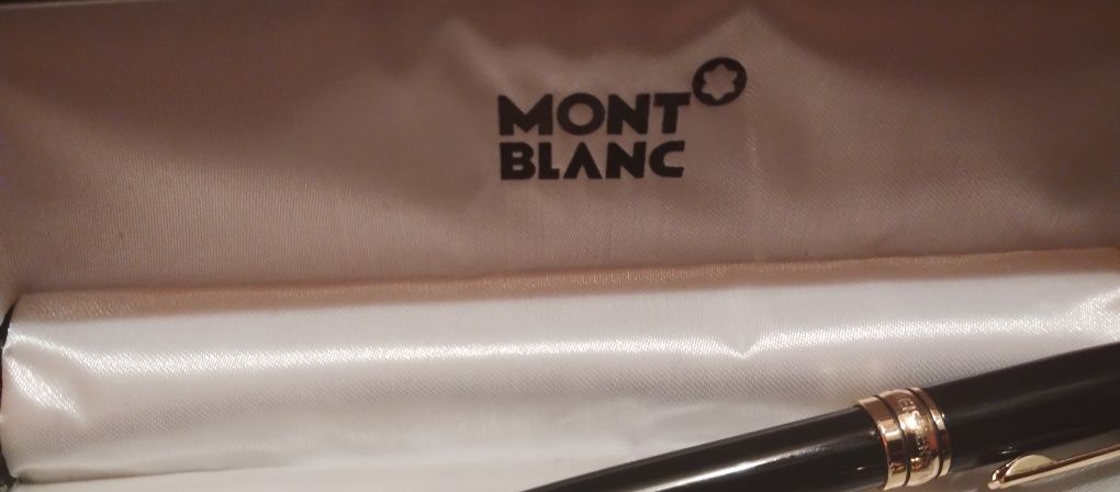 Продавам химикалки mont blanc