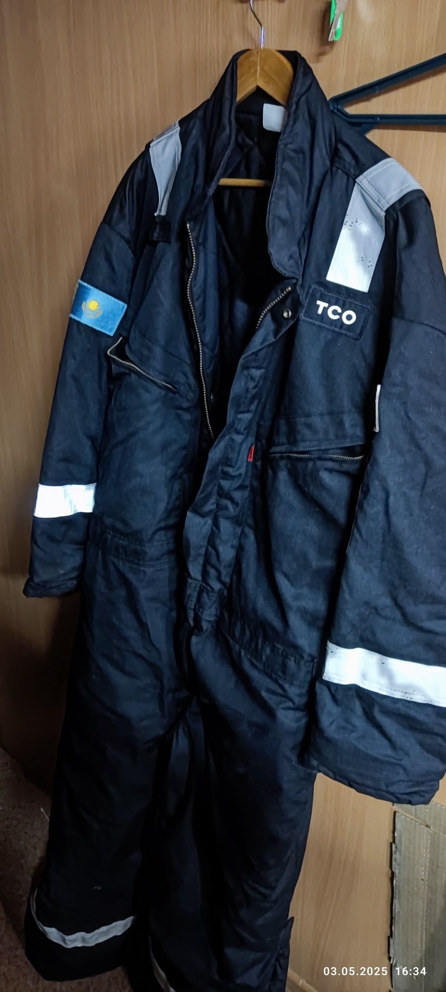 Продам зимний тшо комбез