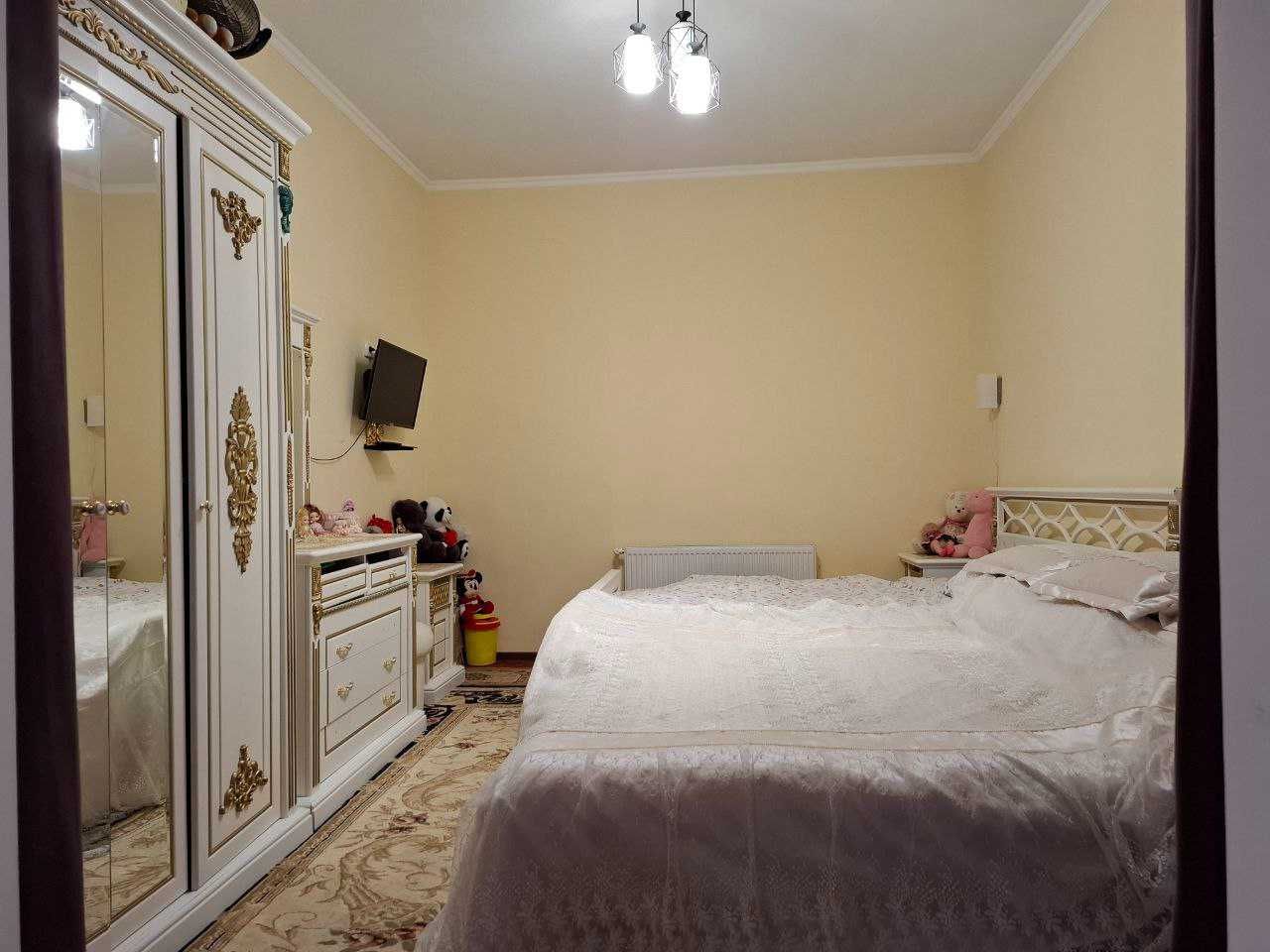 Ховли сотилади, 78000$ келишилади.
