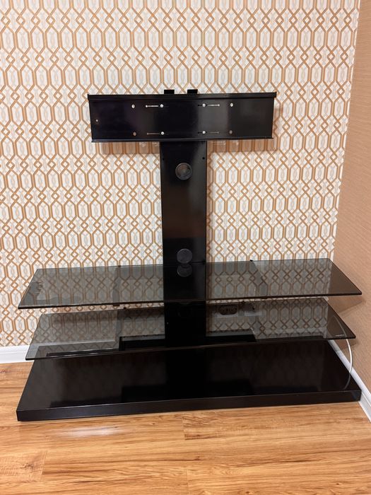 Продам тв полку для телевизора