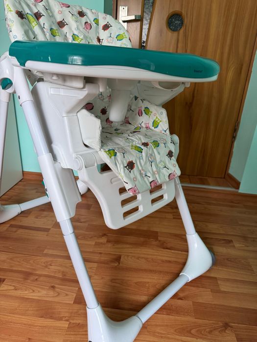 Scaun de masa bebe