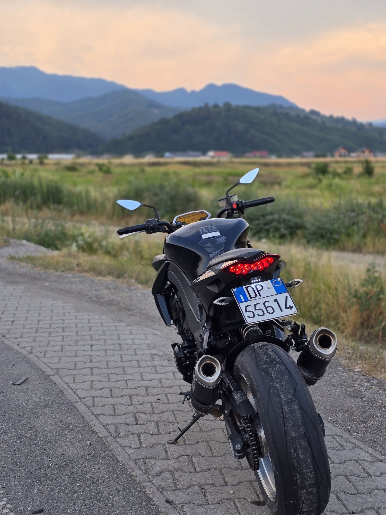 KAWASAKI Z1000 2012 19800KM IMPECABIL CA NOU ORIGINAL stare perfecta