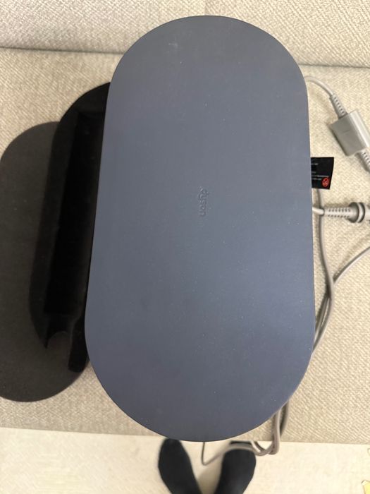 Dyson преса за коса